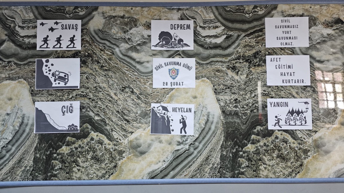 Sivil Savunma Haftası ile ilgili pano hazırlandı.